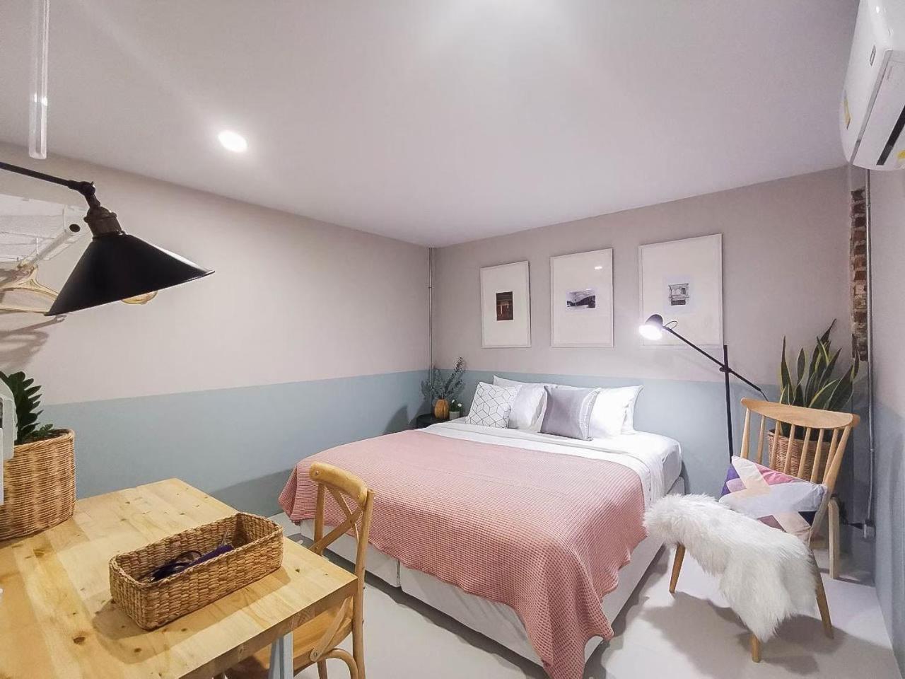 Snoozy Guesthouse Phuket المظهر الخارجي الصورة