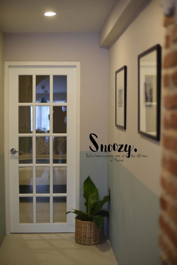 Snoozy Guesthouse Phuket المظهر الخارجي الصورة